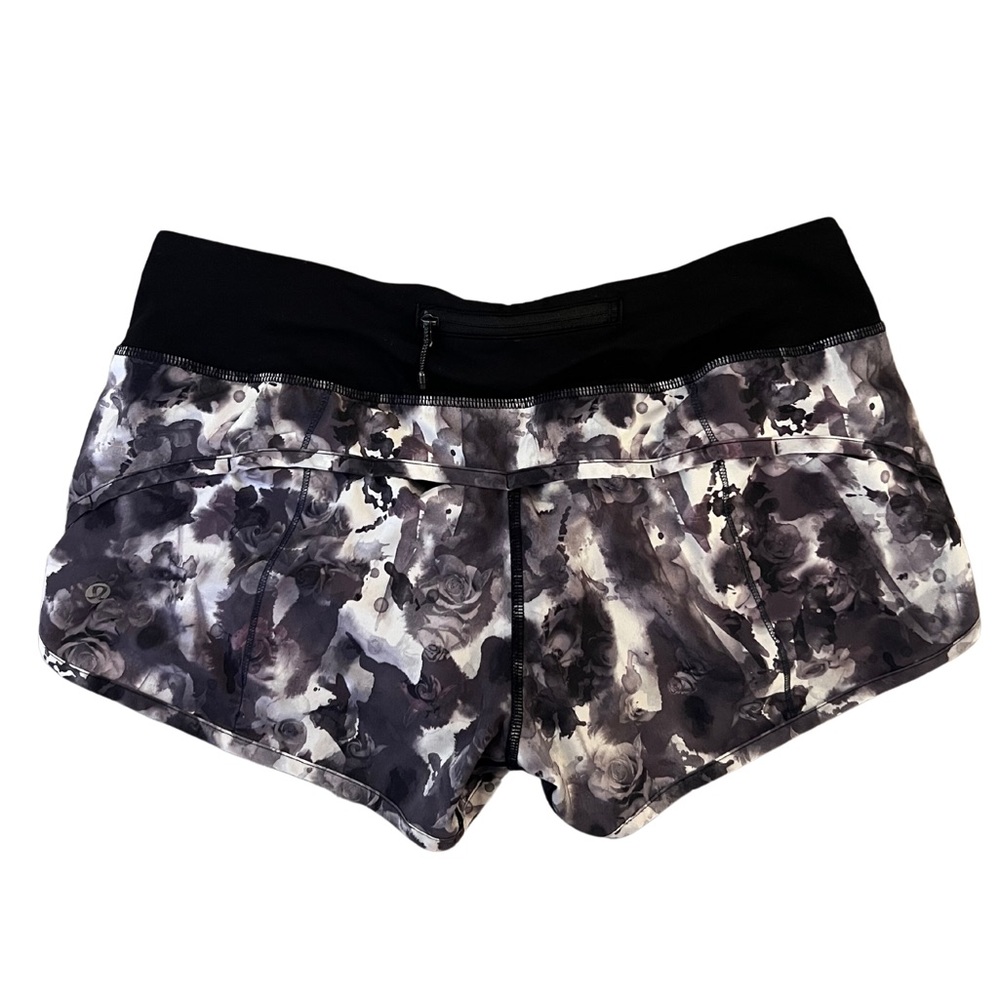 Lululemon Speed Up Low Rise Short 2.5 “